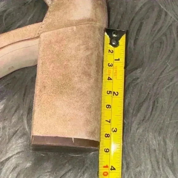 Sam Edelman Odila Scalloped Heel Sandals Camel Suede Nude Size 10 - Picture 10 of 11